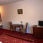 Svatojansky Kastiel 3*