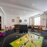Svatojansky Kastiel 3*
