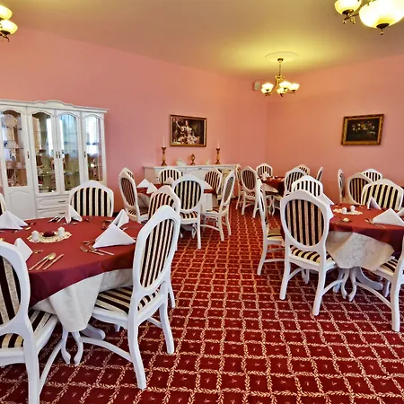 Svatojansky Kastiel 3*