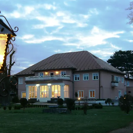 Hotel Svatojansky Kastiel 3*