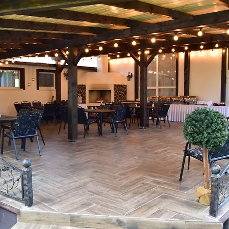 Svatojansky Kastiel Hotel