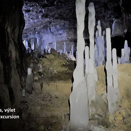 Svatojansky Kastiel 3*