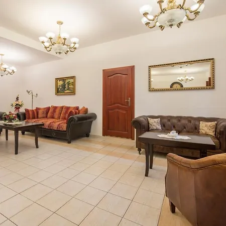 Svatojansky Kastiel Hotel 3*