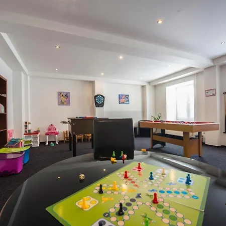 Svatojansky Kastiel 3*